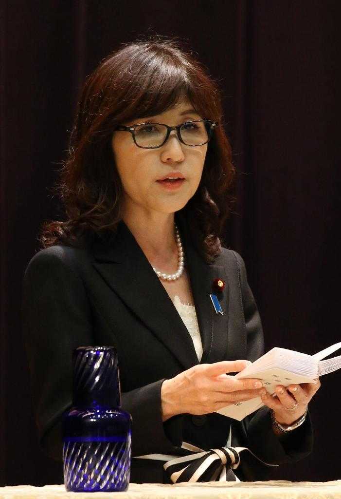 稻田朋美最新動態(tài)，力量與自信之光閃耀變化之中